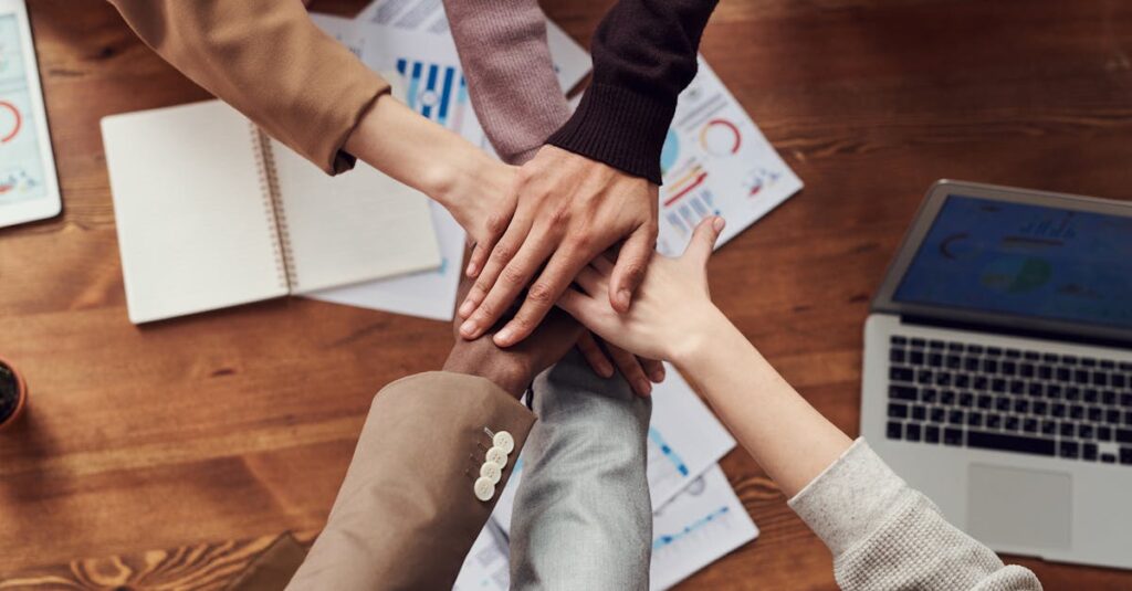 découvrez nos activités de team building conçues pour renforcer la cohésion d'équipe, stimuler la créativité et favoriser la communication au sein de votre entreprise. unir vos collaborateurs dans des moments de partage et de fun pour des résultats durables !