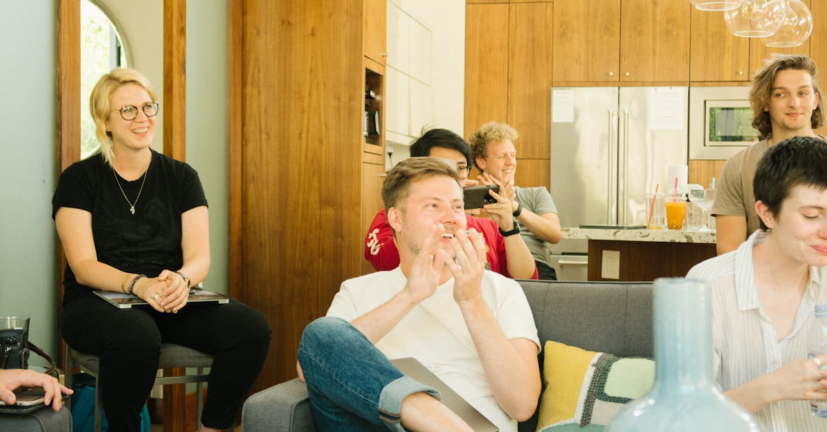 découvrez des activités de team building captivantes pour renforcer la cohésion de votre équipe. favorisez la collaboration, la communication et l'esprit d'équipe grâce à des expériences uniques et mémorables.