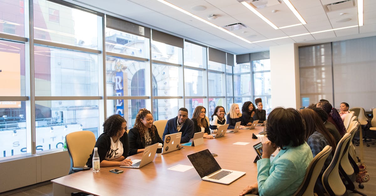 découvrez des activités de team building innovantes qui renforcent la cohésion et la communication au sein de votre équipe. transformez vos collaborateurs en une équipe soudée grâce à des expériences uniques et mémorables.