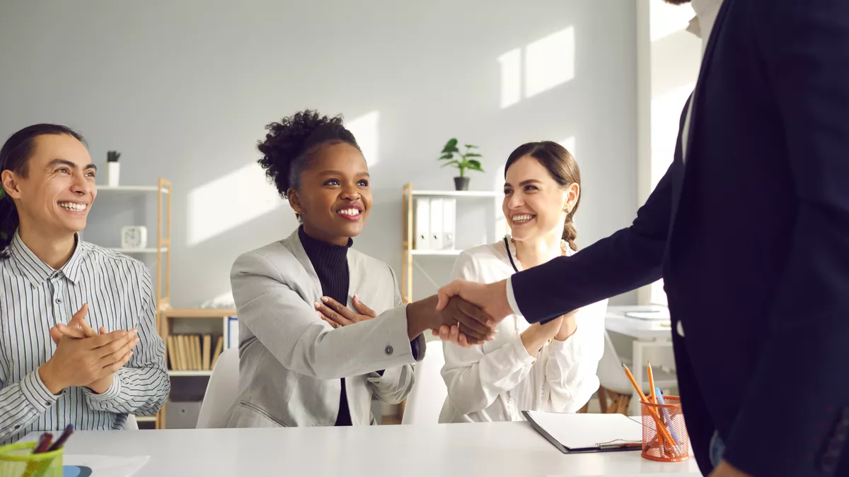 Comment améliorer la confiance entre collègues au travail ?