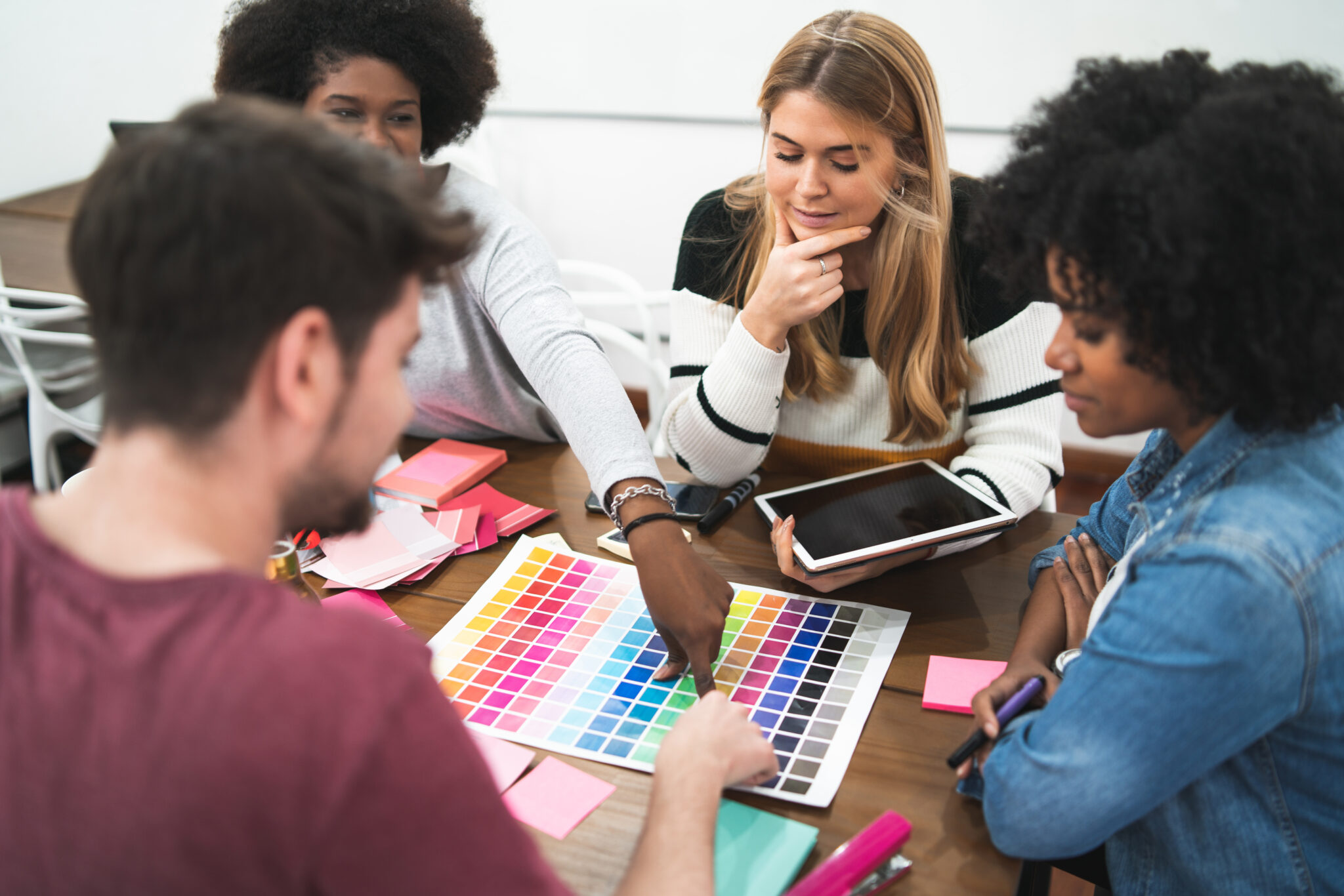 Activités de team building pour améliorer la créativité collective